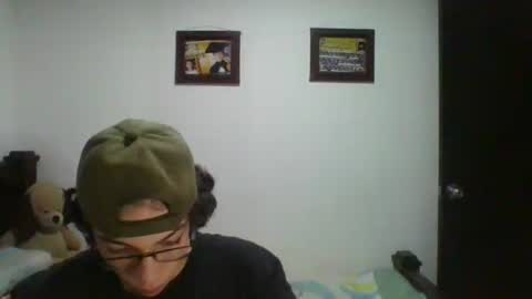 Snapshot of gadiel_sex chatting on March 2025 09:00:02 PM gadiel_sex online show from March 2025 09:00:02 PM