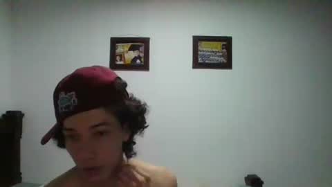 Snapshot of gadiel_sex chatting on March 2025 12:11:01 AM gadiel_sex online show from March 2025 12:11:01 AM