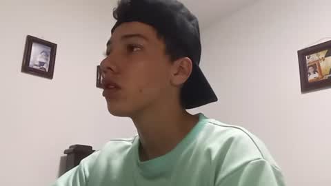 Snapshot of gadiel_sex chatting on September 2025 03:17:01 PM gadiel_sex online show from September 2025 03:17:01 PM