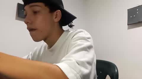 Snapshot of gadiel_sex chatting on October 2025 03:00:02 PM gadiel_sex online show from October 2025 03:00:02 PM