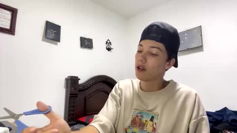 Snapshot of gadiel_sex chatting on October 2025 08:11:02 PM gadiel_sex online show from October 2025 08:11:02 PM