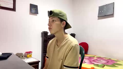 gadiel_sex online show from February 2026 02:13:02 PM