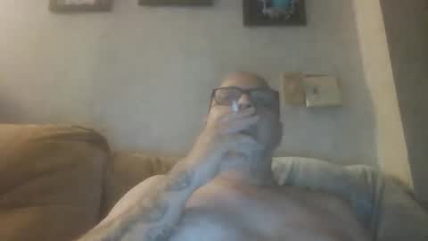 Snapshot of gadude45 chatting on June 2026 12:23:02 AM gadude45 online show from June 2026 12:23:02 AM