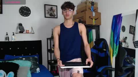 Snapshot of gael_jones chatting on September 2025 07:41:01 AM gael_jones online show from September 2025 07:41:01 AM