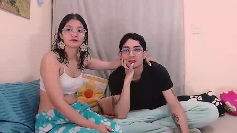 Gaia y Clayde online show from February 2026 08:05:01 PM