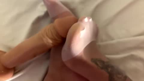 Feetbaabe online show from May 2026 08:30:01 AM