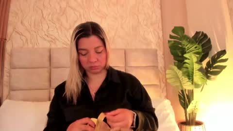 Snapshot of gaia_stonne chatting on June 2026 12:22:01 PM gaia_stonne online show from June 2026 12:22:01 PM