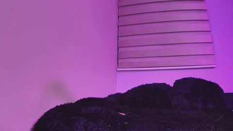 gaia_sweet_ online show from September 2025 04:58:02 AM