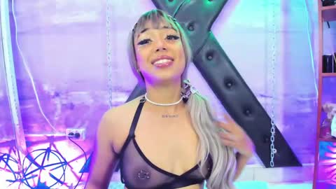 gaiia_uwu online show from May 2026 05:07:02 PM