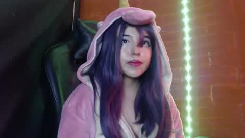 Snapshot of gakomenoshida chatting on February 2025 07:17:01 PM Kate 3 online show from February 2025 07:17:01 PM