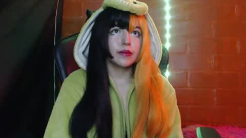 Snapshot of gakomenoshida chatting on February 2025 07:16:02 PM Kate 3 online show from February 2025 07:16:02 PM