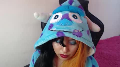 Snapshot of gakomenoshida chatting on November 2025 08:55:01 PM Kate 3 online show from November 2025 08:55:01 PM