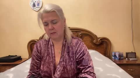 Snapshot of galatea_2025 chatting on October 2025 04:18:01 PM galatea_2025 online show from October 2025 04:18:01 PM