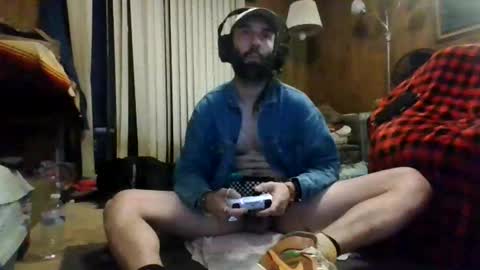 Snapshot of gamerfiend420 chatting on November 2025 04:40:01 AM gamerfiend420 online show from November 2025 04:40:01 AM