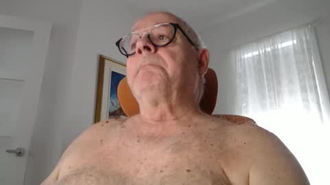 Snapshot of gamin68 chatting on December 2025 03:10:01 PM gamin68 online show from December 2025 03:10:01 PM