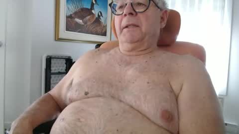 Snapshot of gamin68 chatting on December 2025 04:13:01 PM gamin68 online show from December 2025 04:13:01 PM