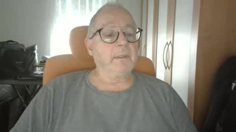 Snapshot of gamin68 chatting on January 2026 06:24:02 PM gamin68 online show from January 2026 06:24:02 PM