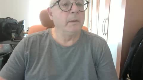 Snapshot of gamin68 chatting on January 2026 04:00:01 PM gamin68 online show from January 2026 04:00:01 PM