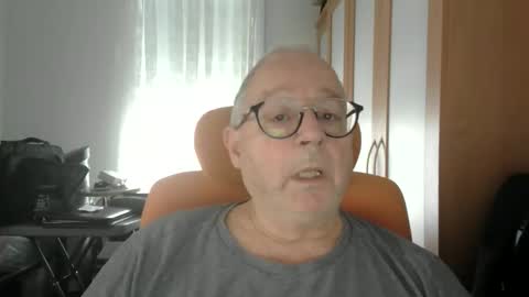 Snapshot of gamin68 chatting on January 2026 02:32:02 PM gamin68 online show from January 2026 02:32:02 PM