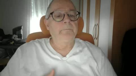 Snapshot of gamin68 chatting on February 2026 01:31:02 PM gamin68 online show from February 2026 01:31:02 PM