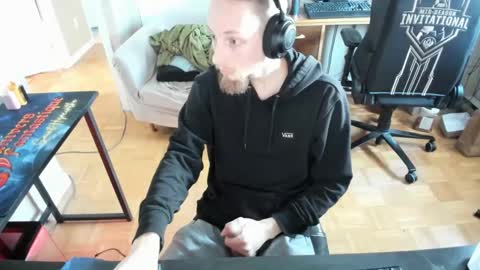 GamingPleasure online show from January 2025 04:18:02 PM