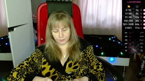 Janette online show from January 2025 11:41:02 AM