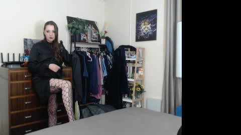 HOT  online show from May 2026 10:20:01 AM