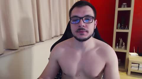 GangstaLover online show from January 2025 04:50:01 AM