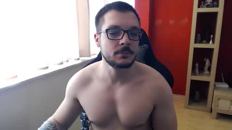 GangstaLover online show from April 2026 05:21:01 AM