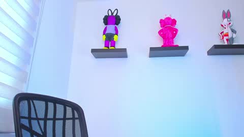 Snapshot of gangster_girl chatting on December 2024 01:32:02 PM GANG online show from December 2024 01:32:02 PM