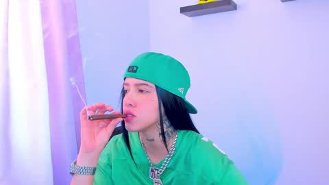 Snapshot of gangster_girl chatting on January 2025 02:02:02 PM GANG online show from January 2025 02:02:02 PM