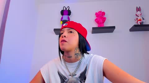 Snapshot of gangster_girl chatting on January 2025 10:24:01 PM GANG online show from January 2025 10:24:01 PM