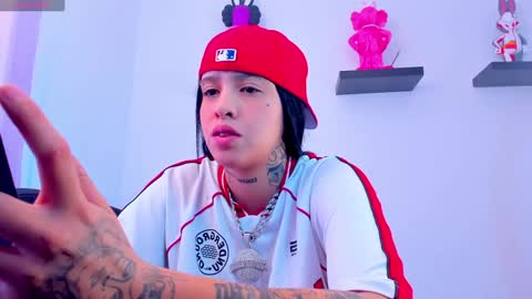 Snapshot of gangster_girl chatting on January 2025 01:52:01 PM GANG online show from January 2025 01:52:01 PM