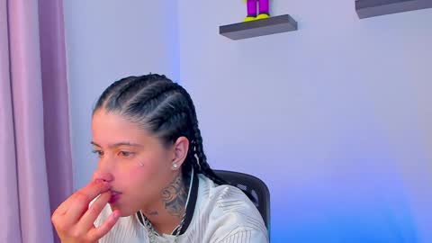 Snapshot of gangster_girl chatting on January 2025 03:29:01 AM GANG online show from January 2025 03:29:01 AM