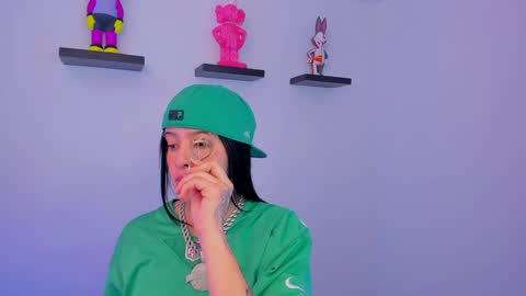 Snapshot of gangster_girl chatting on February 2025 03:20:02 PM GANG online show from February 2025 03:20:02 PM