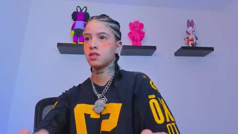 Snapshot of gangster_girl chatting on February 2025 01:24:01 AM GANG online show from February 2025 01:24:01 AM