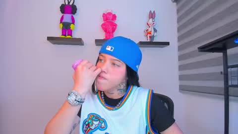 Snapshot of gangster_girl chatting on October 2025 03:27:02 AM GANG online show from October 2025 03:27:02 AM