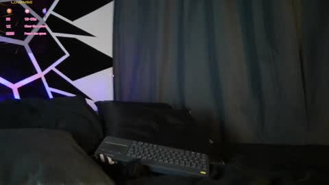 Snapshot of garbel09 chatting on January 2025 09:36:01 PM Chris Dont forget to gift me thumb up Its very important to me and makes me happy AF online show from January 2025 09:36:01 PM