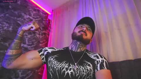 Snapshot of garbel09 chatting on May 2026 06:09:01 AM Chris Dont forget to gift me thumb up Its very important to me and makes me happy AF online show from May 2026 06:09:01 AM