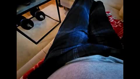 garbis11 online show from April 2026 08:50:01 PM