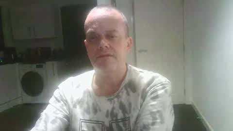 Snapshot of gary1862uk chatting on November 2025 09:03:02 PM gary1862uk online show from November 2025 09:03:02 PM