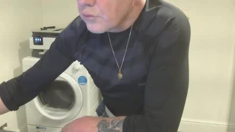 Snapshot of garybaker60 chatting on February 2026 07:40:01 PM Gaz online show from February 2026 07:40:01 PM