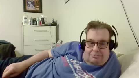 Gary online show from November 2025 01:37:01 AM