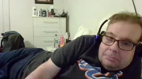 Gary online show from November 2025 07:40:01 AM