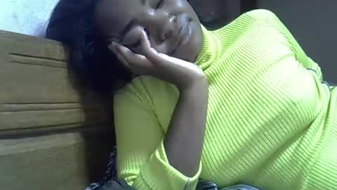 gasielah online show from November 2025 07:01:02 PM