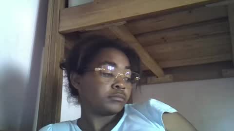 gasielah online show from May 2026 12:54:02 PM