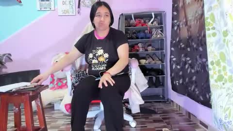 Diana online show from March 2026 06:32:01 PM