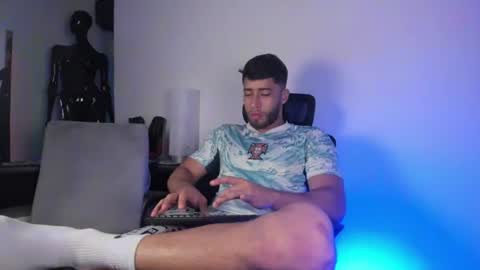 Gato online show from June 2026 08:25:02 PM