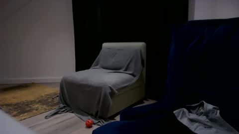 gaycut9093 online show from February 2026 09:44:02 PM