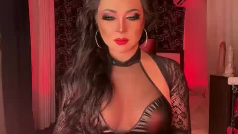 Snapshot of gaylecious chatting on February 2025 02:56:02 PM gayle online show from February 2025 02:56:02 PM